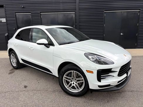 Used 2020 Porsche Macan AWD/4WD image 12