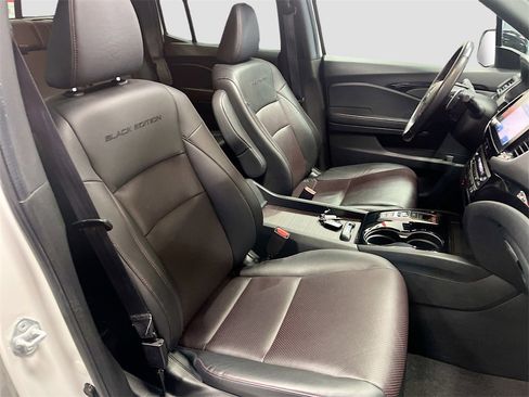 Used 2023 Honda Ridgeline Black Edition image 30
