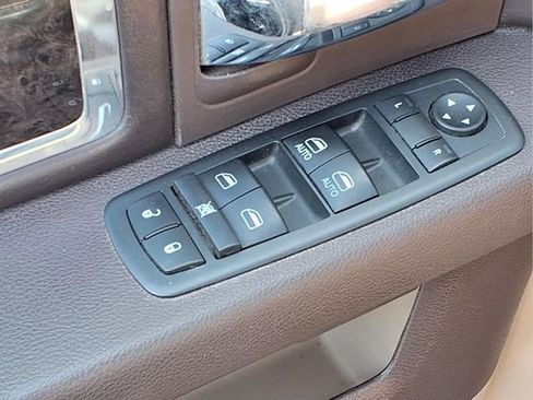 Used 2012 RAM 1500 Laramie Longhorn AWD/4WD image 18