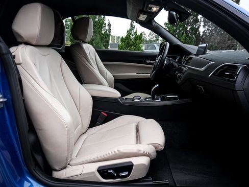 Used 2021 BMW M240i xDrive Convertible w/ Premium Package image 32