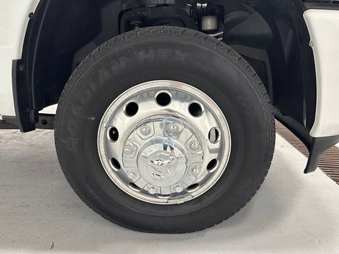Used 2024 RAM 3500 Laramie AWD/4WD image 63