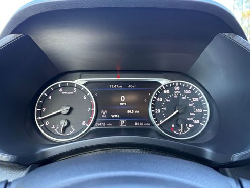 Used 2023 Nissan Sentra SR w/ Electronics Package image 14