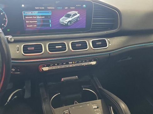 Used 2022 Mercedes-Benz GLE 350 4MATIC w/ Premium Package image 19