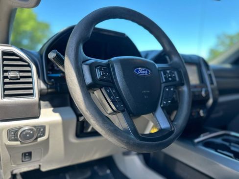 Used 2019 Ford F350 XLT w/ XLT Value Package AWD/4WD image 12