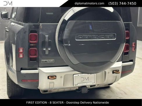 Used 2023 Land Rover Defender 130 First Edition AWD/4WD image 15