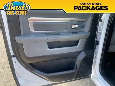 Used 2016 RAM 2500 SLT image 16