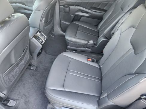 New 2026 Kia Sorento SX FWD image 23