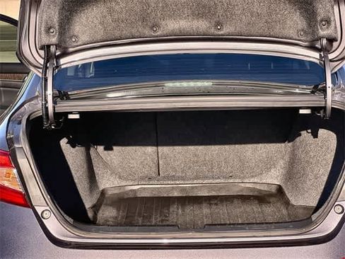 Used 2018 Honda Accord EX image 20