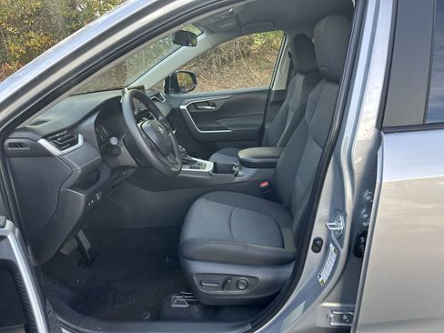Certified 2025 Toyota RAV4 XLE image 11