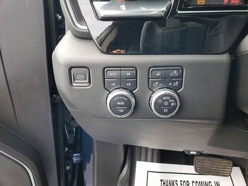 Used 2023 GMC Sierra 1500 SLT w/ SLT Premium Package image 13