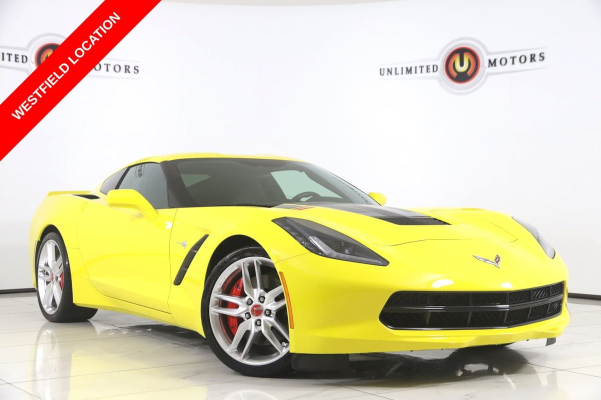 Used 2016 Chevrolet Corvette Stingray Coupe RWD image 1