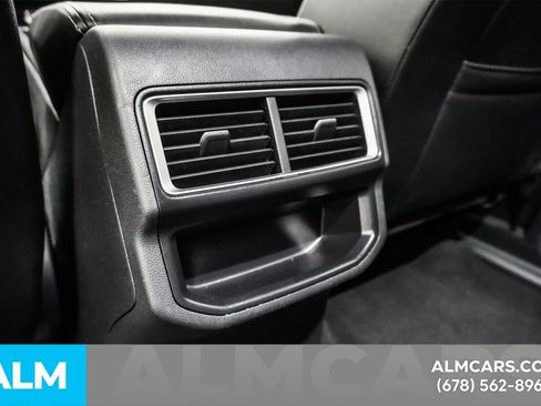 Used 2024 Volkswagen Atlas Cross Sport SE image 54