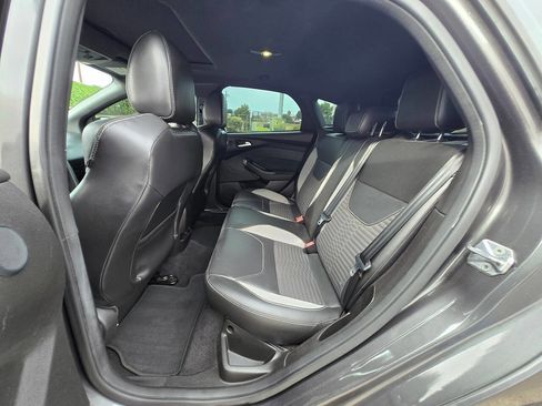 Used 2016 Ford Focus ST w/ Equipment Group 401A image 25