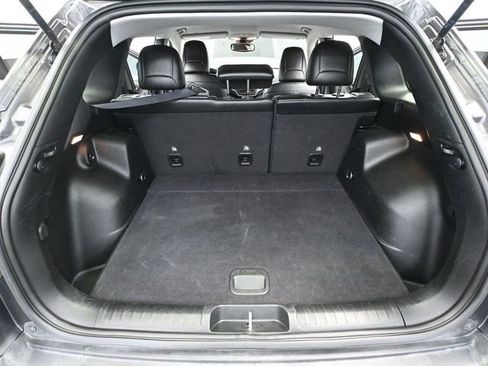 Used 2022 Jeep Cherokee Trailhawk image 38