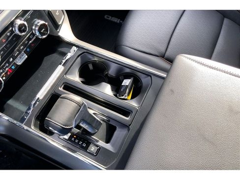 New 2025 Ford F150 Lariat w/ Equipment Group 502A High image 9