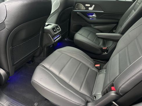 New 2026 Mercedes-Benz GLS 450 4MATIC image 12