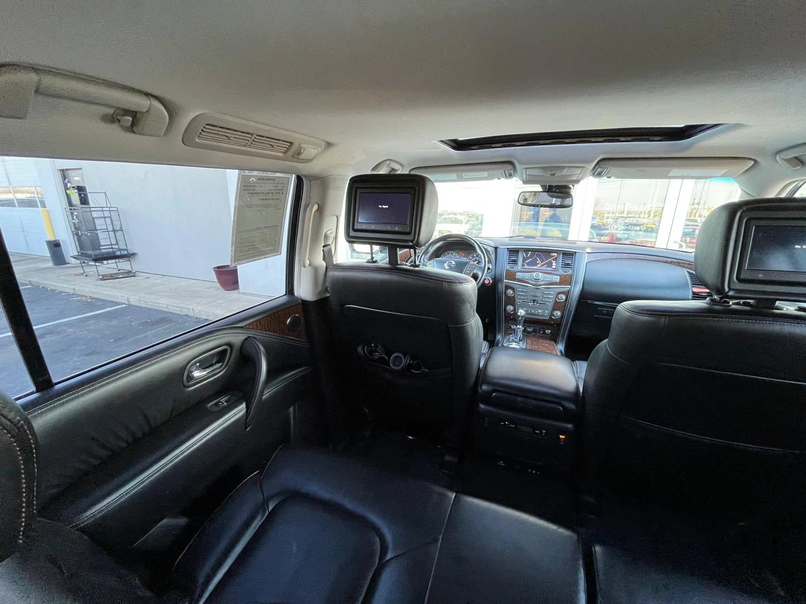 Used 2017 Nissan Armada Platinum AWD/4WD image 34