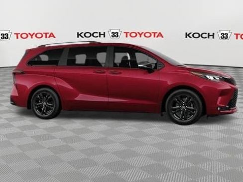 New 2026 Toyota Sienna XSE image 15