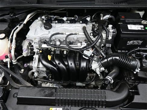 Used 2020 Toyota Corolla LE image 10