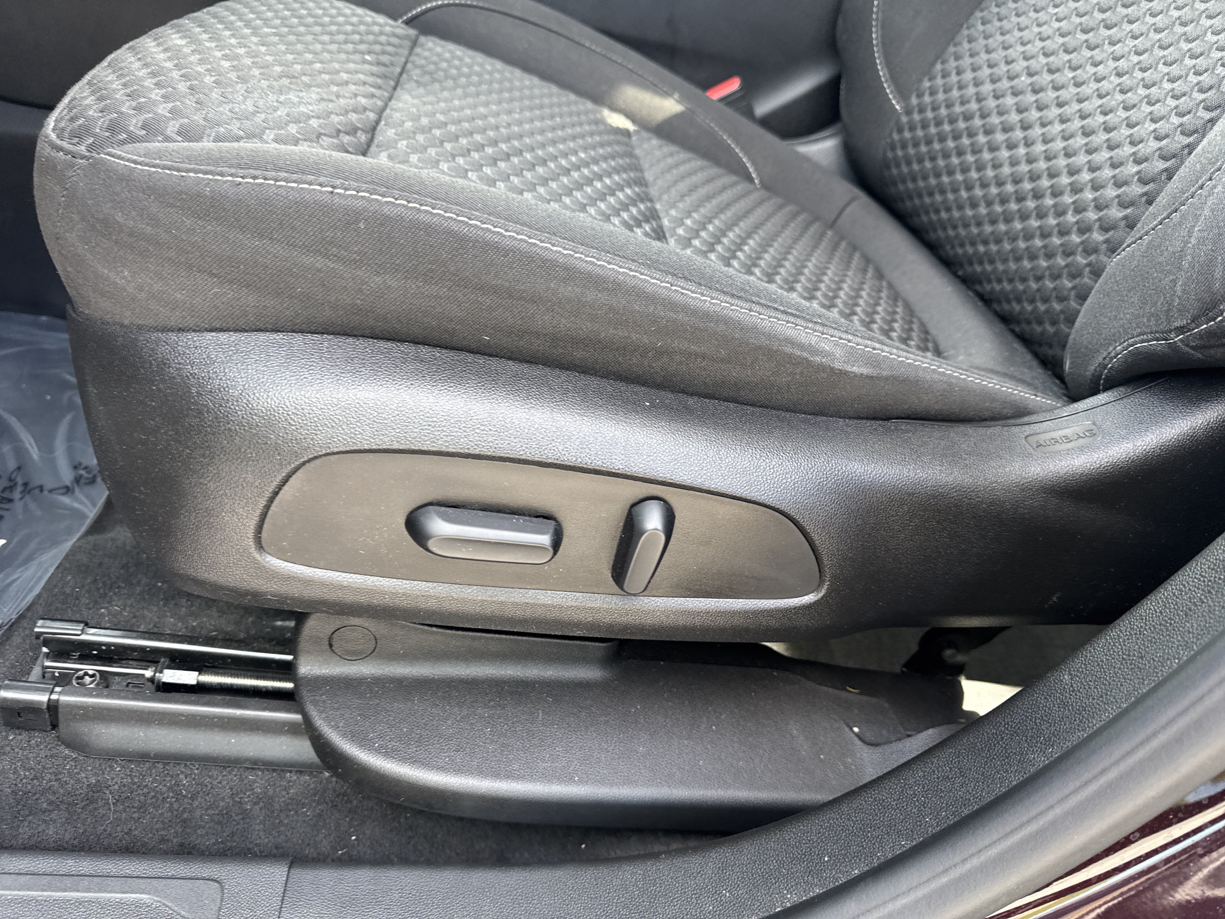 Used 2018 GMC Acadia SLE w/ Driver Alert Package I AWD/4WD image 12