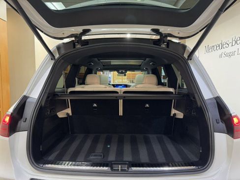 Certified 2025 Mercedes-Benz GLS 450 4MATIC image 29