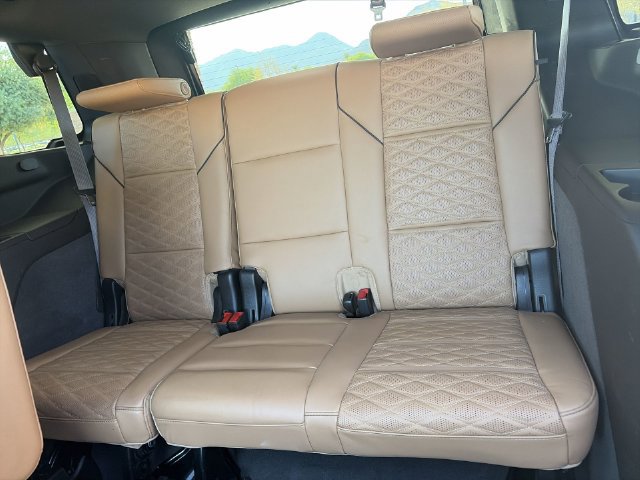 Used 2024 Cadillac Escalade Sport w/ LPO, ONYX Package AWD/4WD image 36