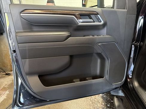 Used 2024 GMC Sierra 2500 SLE w/ SLE Value Package; AWD/4WD image 13