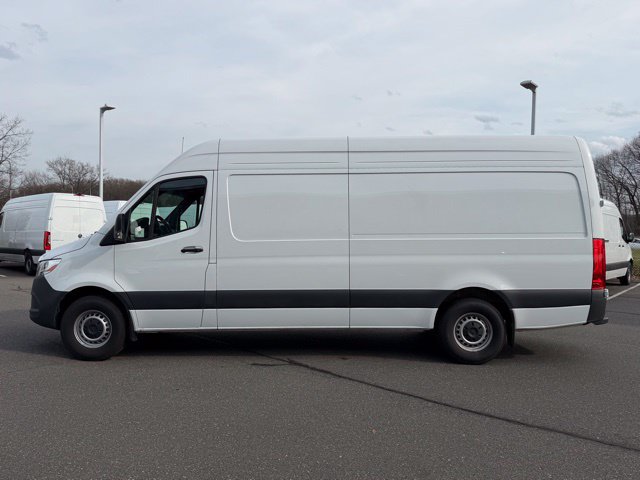 Used 2026 Mercedes-Benz Sprinter 2500 image 4