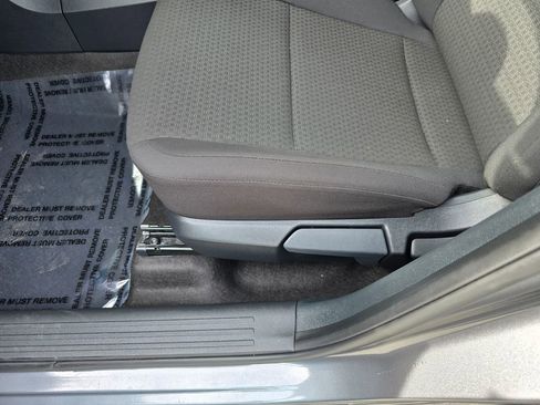 Used 2025 Nissan Kicks S image 15