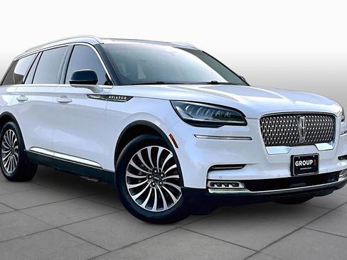 Used 2021 Lincoln Aviator Reserve w/ Elements Package Plus RWD image 3