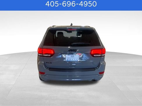 Used 2019 Jeep Grand Cherokee Altitude image 5