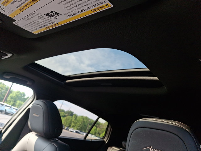 New 2026 Buick Envista Avenir FWD image 10