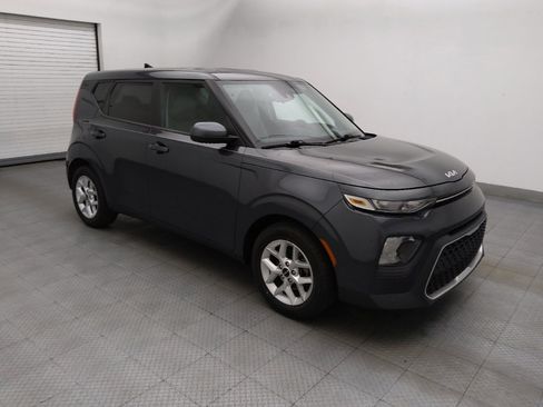 Used 2022 Kia Soul S FWD image 11