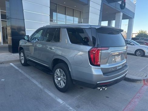 Used 2023 GMC Yukon Denali w/ LPO, Floor Liner Package image 3