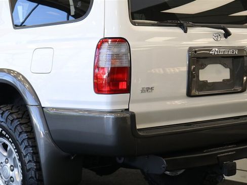 Used 1997 Toyota 4Runner SR5 w/ Sports Pkg AWD/4WD image 51