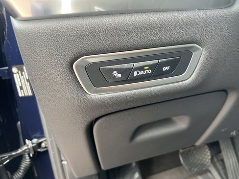 Used 2026 BMW X7 xDrive40i image 38