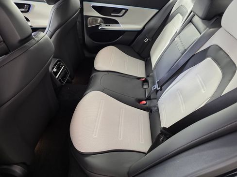 New 2027 Mercedes-Benz E 53 AMG e 4MATIC Sedan image 11