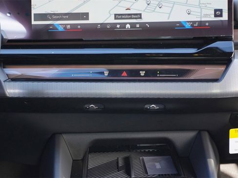 New 2025 BMW i5 eDrive40i w/ M Sport Package image 4