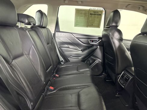 Used 2020 Subaru Forester Touring image 31