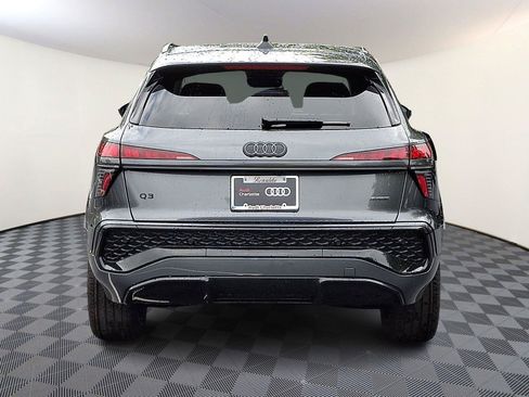 New 2026 Audi Q3 quattro 2.0T AWD/4WD image 5