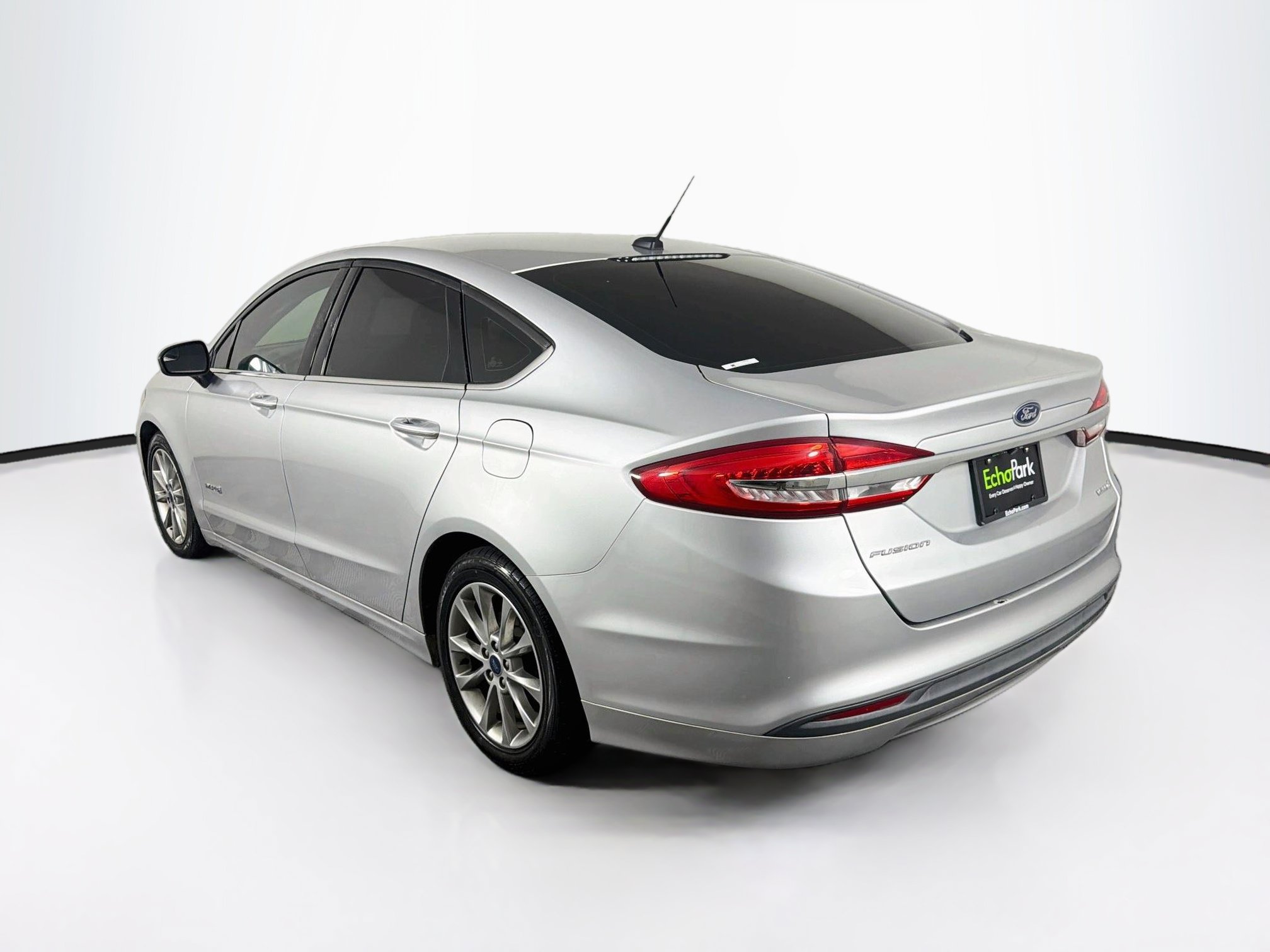 Used 2017 Ford Fusion S FWD image 5