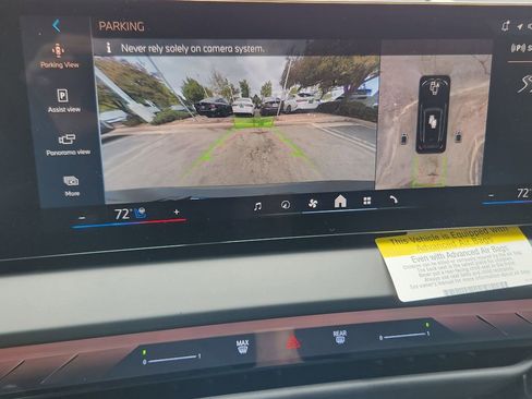 Certified 2025 BMW X3 xDrive30i w/ Premium Package image 19