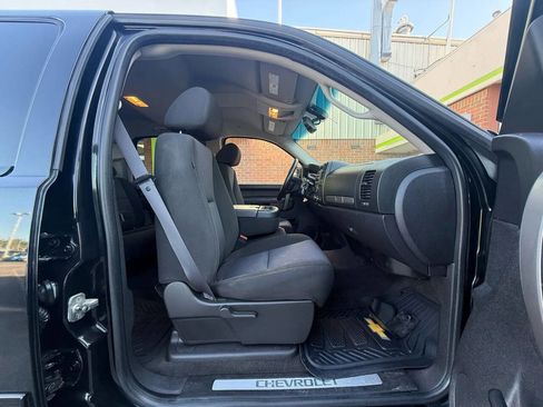 Used 2011 Chevrolet Silverado 1500 LT w/ All-Star Edition AWD/4WD image 13