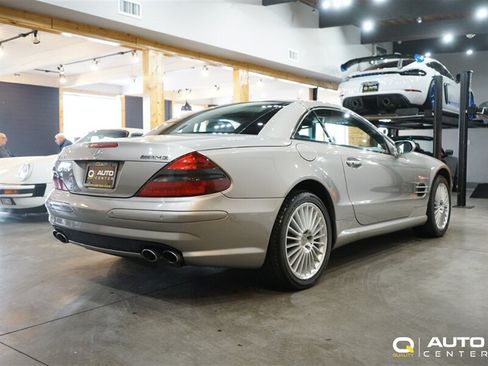 Used 2004 Mercedes-Benz SL 55 AMG image 5