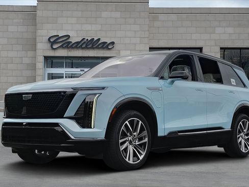 New 2026 Cadillac Vistiq Sport w/ LPO, Floor Liner Package image 5