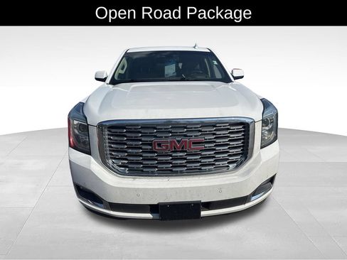 Used 2018 GMC Yukon XL Denali w/ Open Road Package AWD/4WD image 6