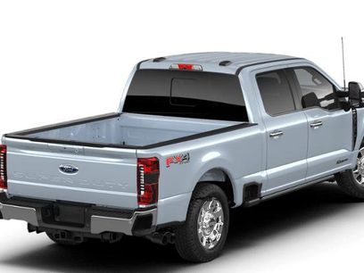 New 2026 Ford F350 Lariat w/ Lariat Ultimate Package