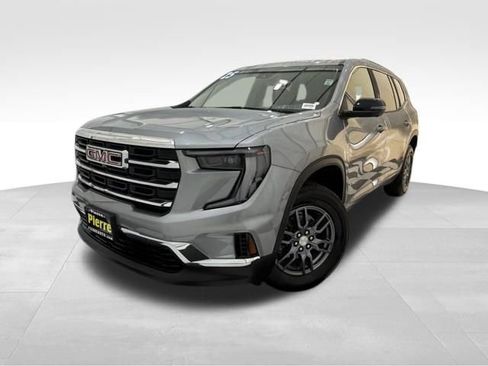 Used 2025 GMC Acadia Elevation image 1