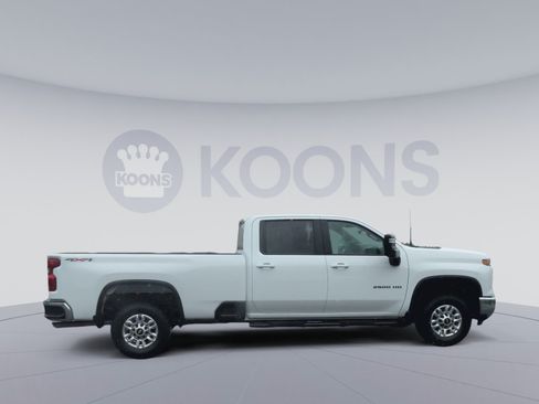 Used 2025 Chevrolet Silverado 2500 LT w/ Convenience Package AWD/4WD image 12