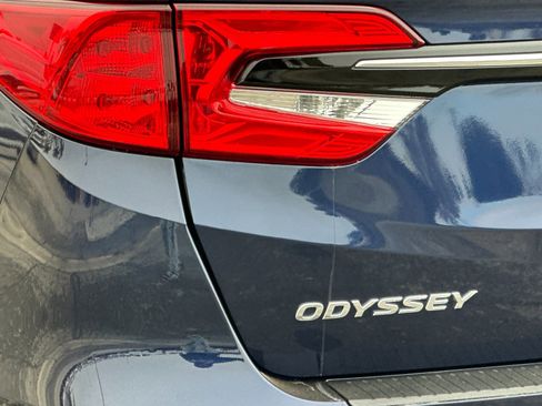 Used 2023 Honda Odyssey EX-L image 27